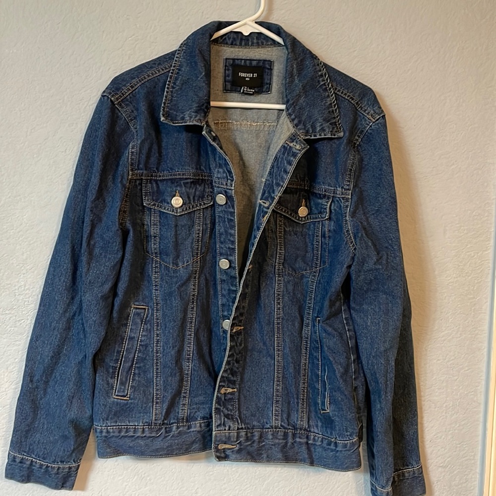 EUC Men’s Jean Jacket